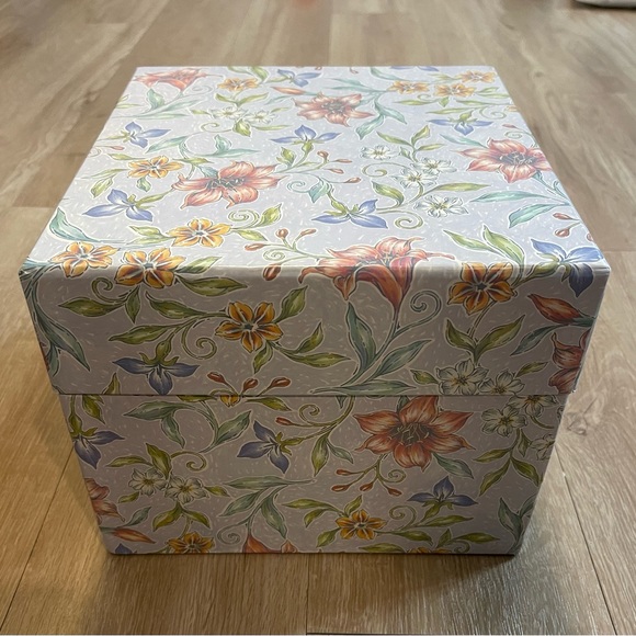 Storage Box Bin - Picture 1 of 5